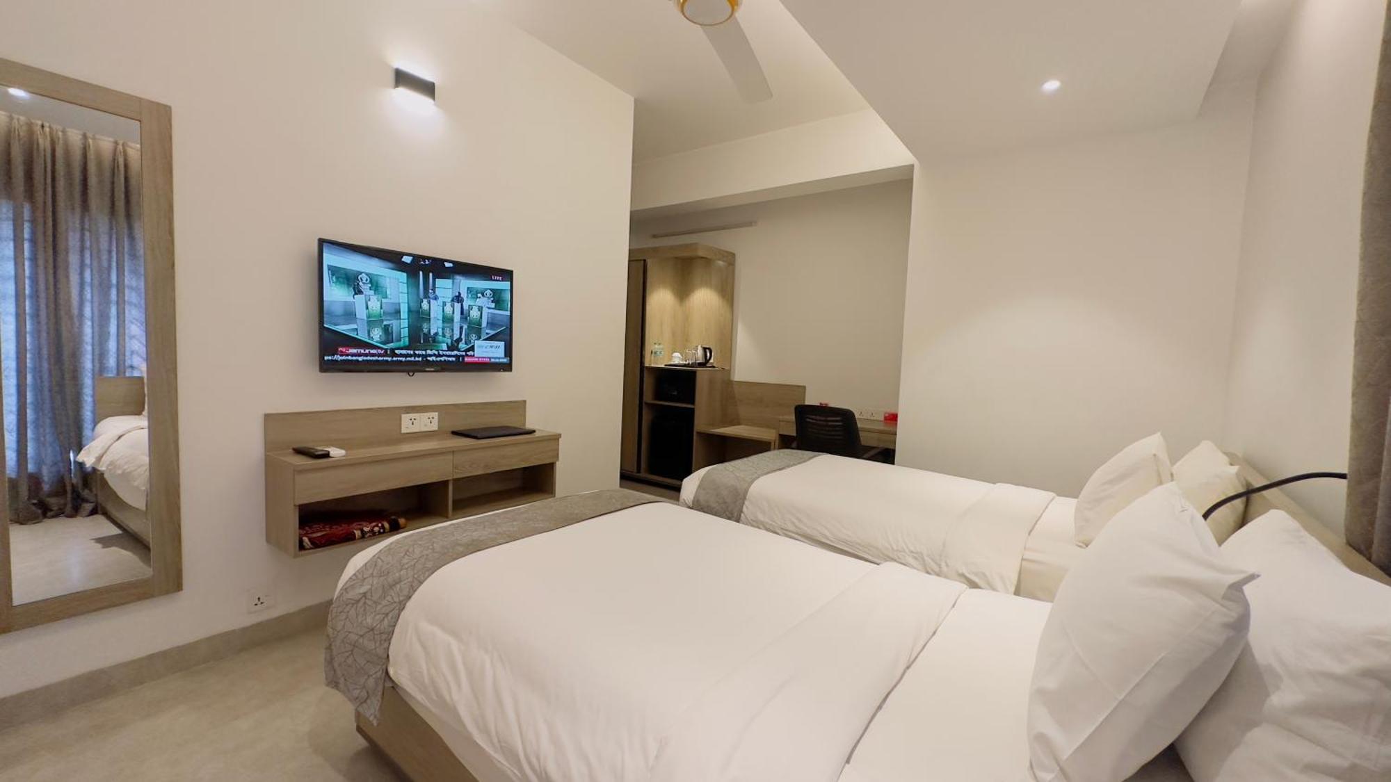 Hotel Priyo Nibash Stylish Residential Dhaka Exterior foto