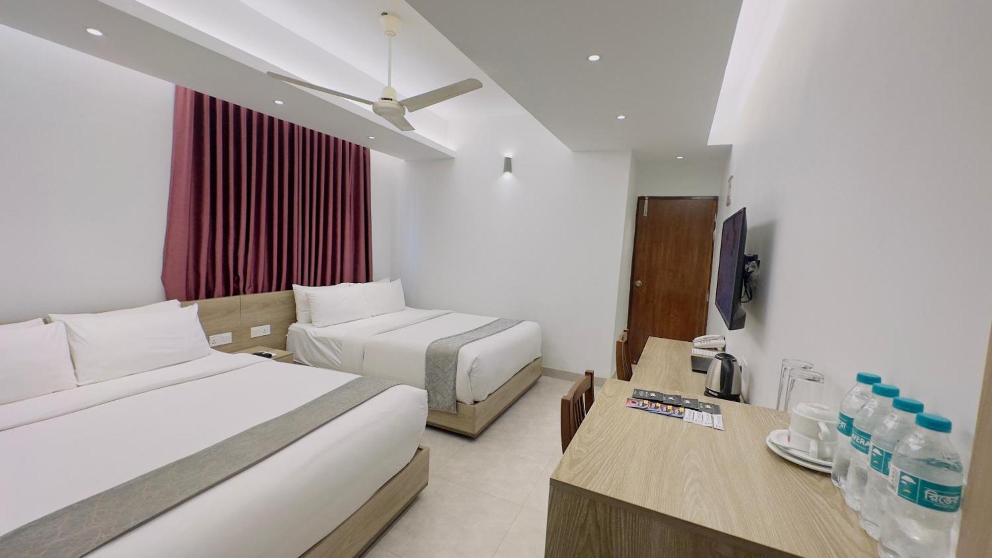 Hotel Priyo Nibash Stylish Residential Dhaka Exterior foto