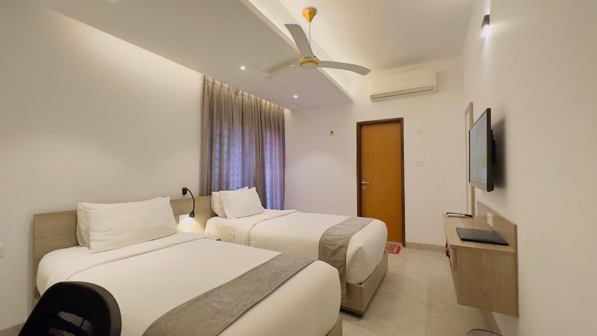 Hotel Priyo Nibash Stylish Residential Dhaka Exterior foto