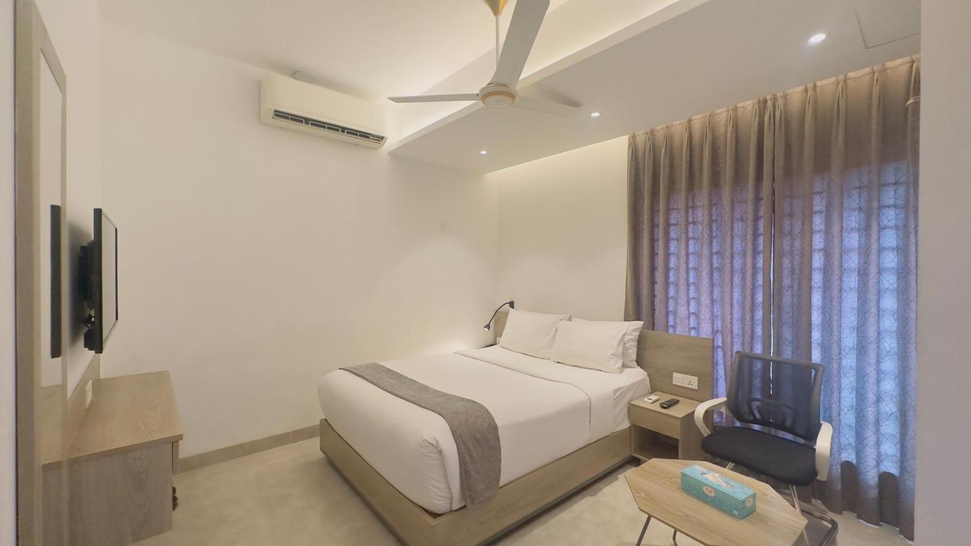Hotel Priyo Nibash Stylish Residential Dhaka Exterior foto